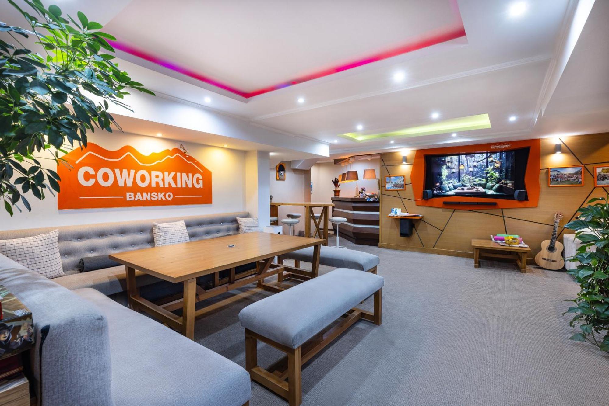 Coliving Bansko, The Social Hotel By Networking Premium Exterior foto